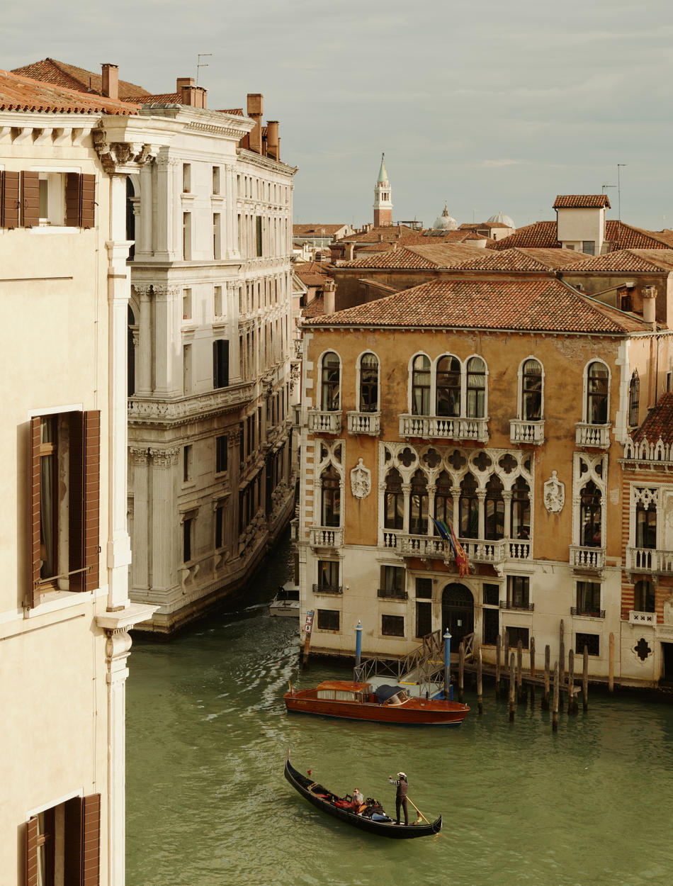 Aman Venice, Italy - Accommodation Palazzo Chamber Luminoso View 