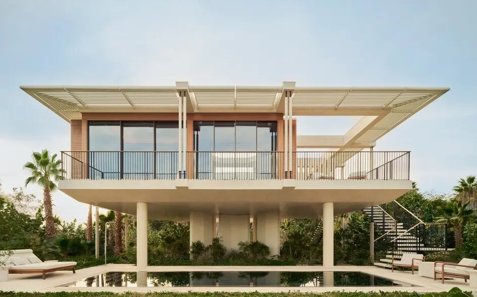 Casita Horizon exterior at Amanvari resort in Mexico, with open wooden architecture and expansive terrace overlooking the landscape.