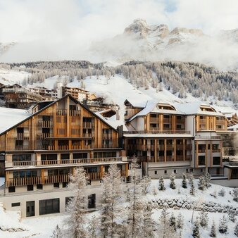 Aman Rosa Alpina, Italy - Exterior