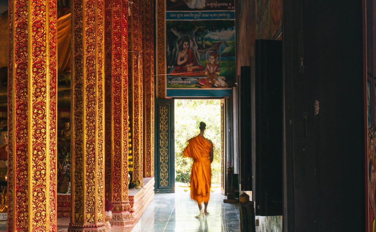 Amansara, Cambodia - Monk, Hallway