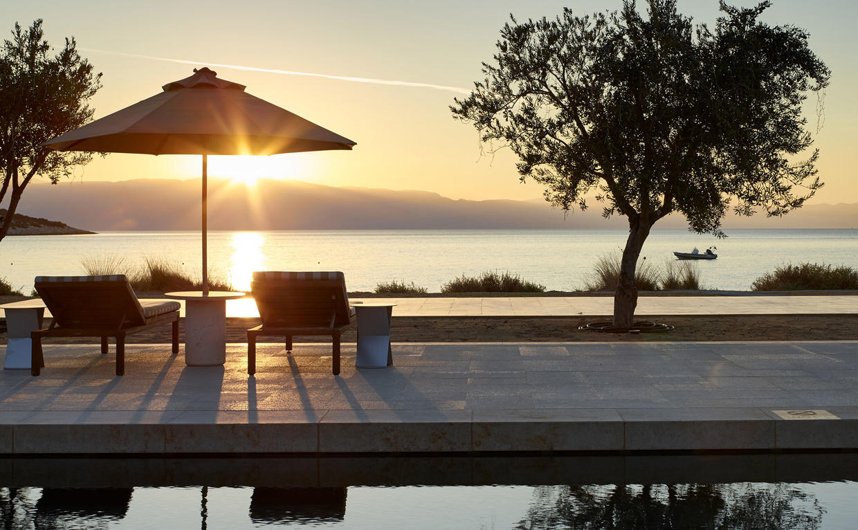 amanzoe beach club booking