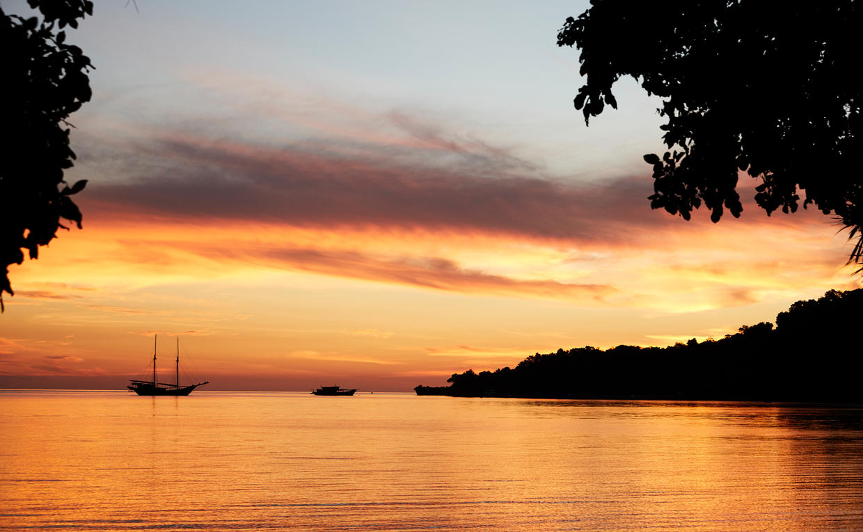 Sunset in the Bay, Amanwana, Indonesia