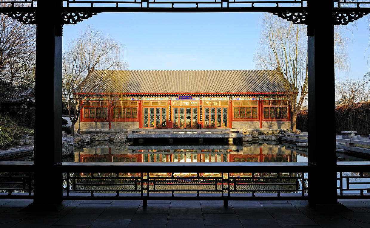 The Reflection Pavilion, Dining at Aman Summer Palace, China