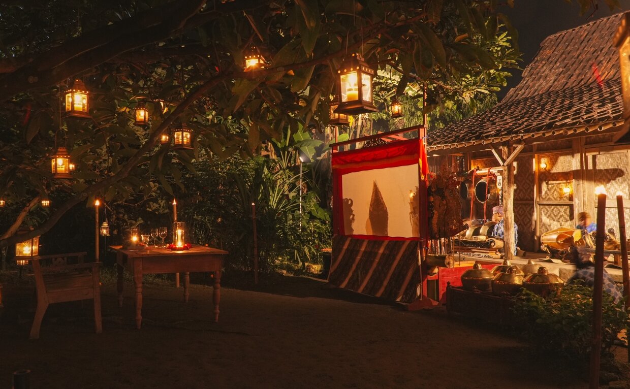 Amanjiwo, Indonesia, CNY