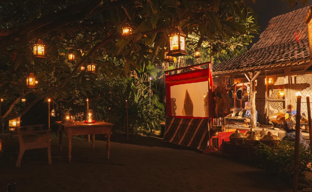 Amanjiwo, Indonesia, Javanese Wayang Dinner