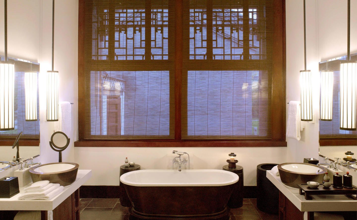Bathroom, Deluxe Suite - Aman Summer Palace, China