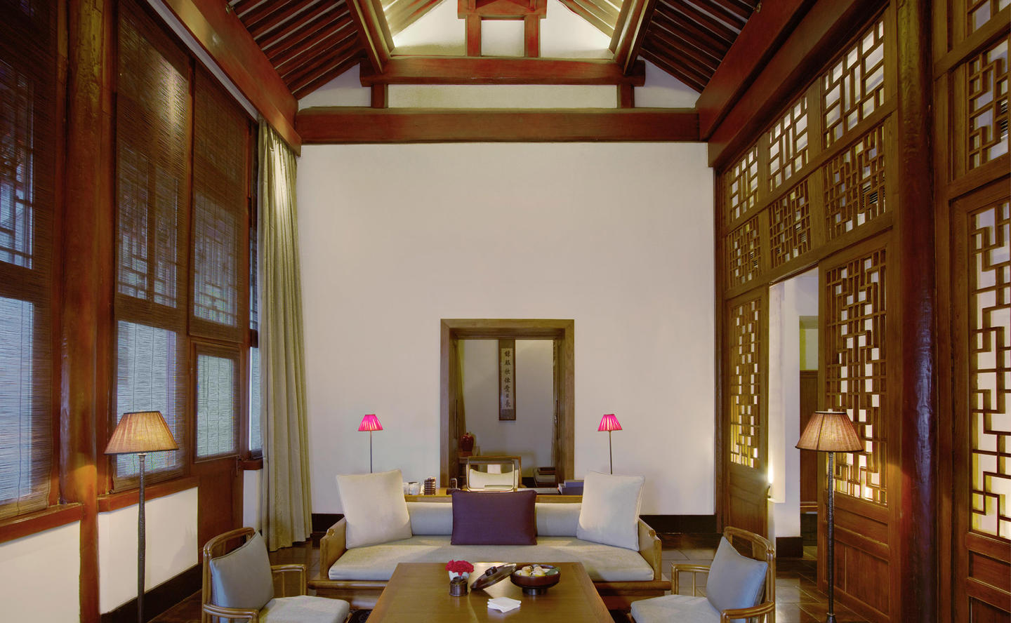 Living Area, Deluxe Pavilion - Aman Summer Palace, China