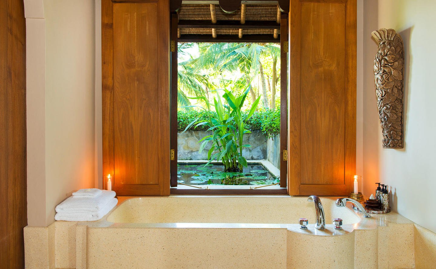 Bathroom, Amankila Suite - Amankila, Bali, Indonesia