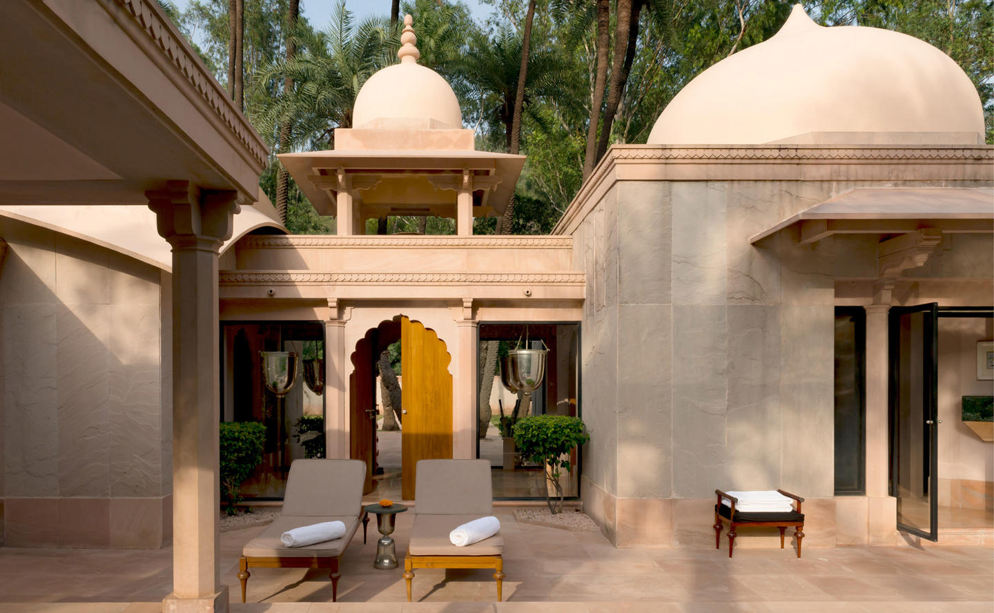 Pool Pavilion - Amanbagh, India