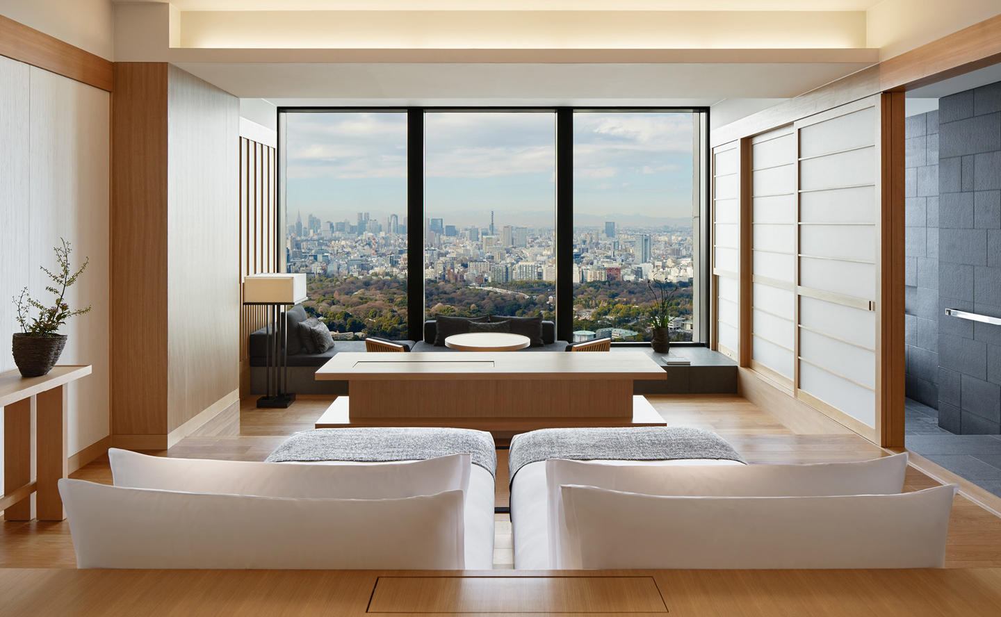 Bedroom, Deluxe Room - Aman Tokyo, Japan