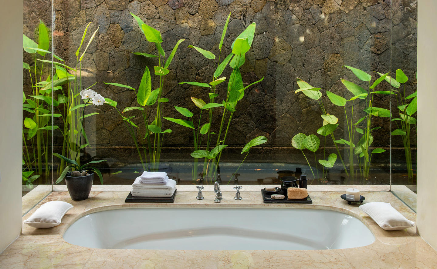 Bathroom, One-Bedroom Villa - Aman Villas at Nusa Dua, Bali