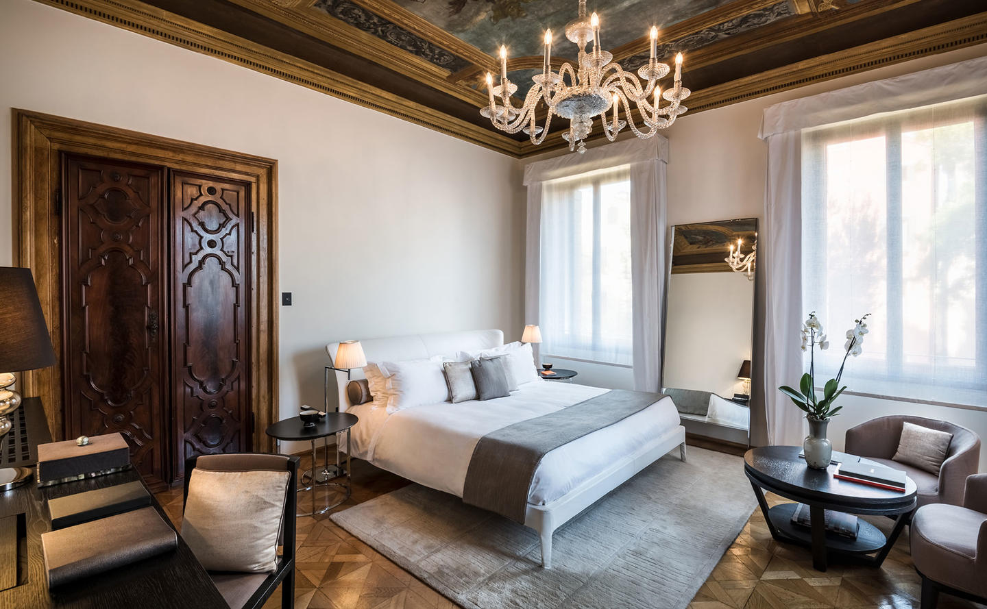 Bedroom, Palazzo Chamber Affresco - Aman Venice, Italy
