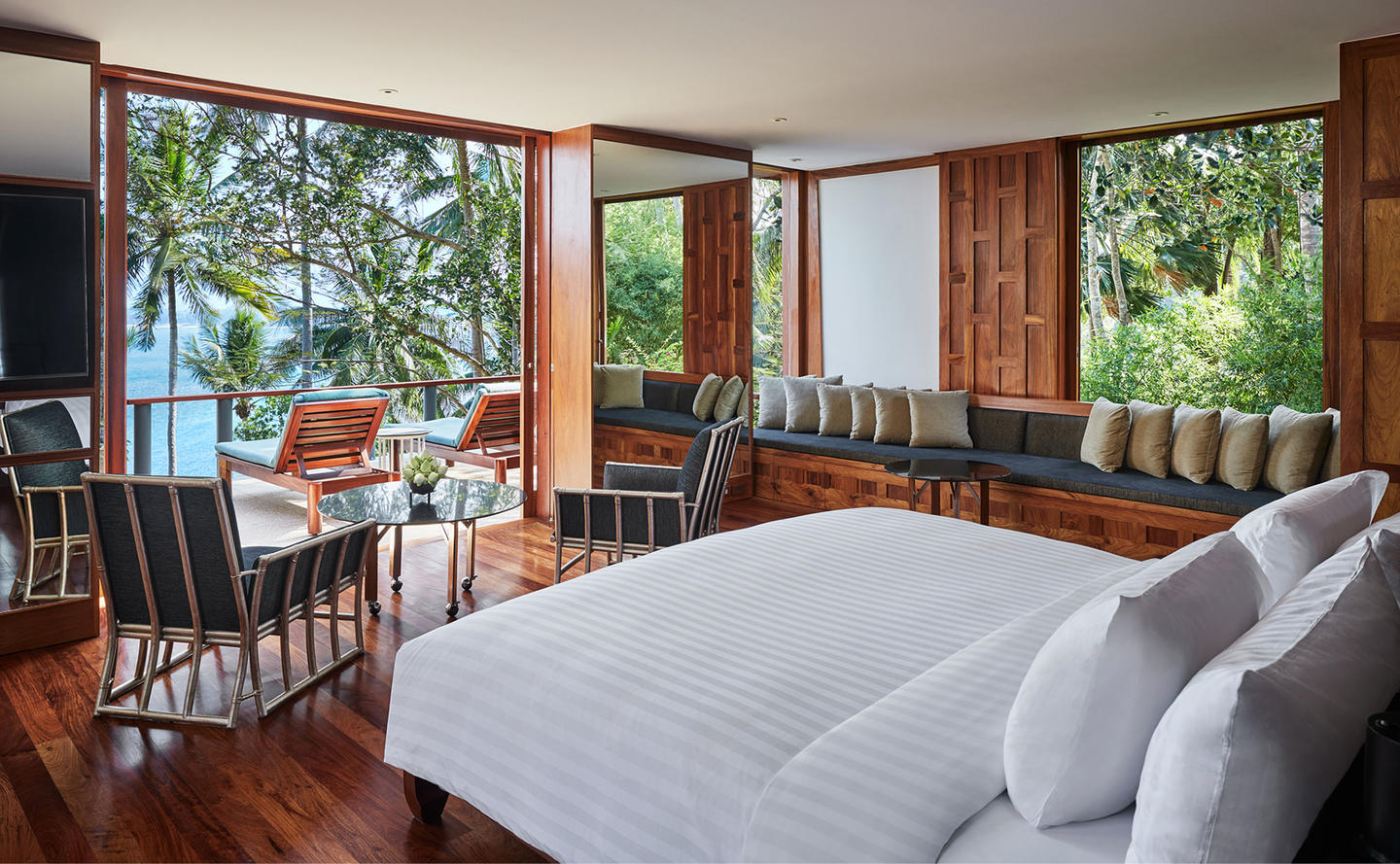 Bedroom, Two-Bedroom Ocean Villa, Amanpuri, Thailand