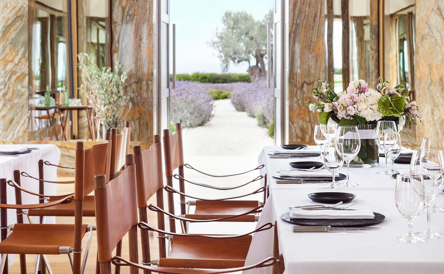 Amanzoe, celebrations and events, table setting