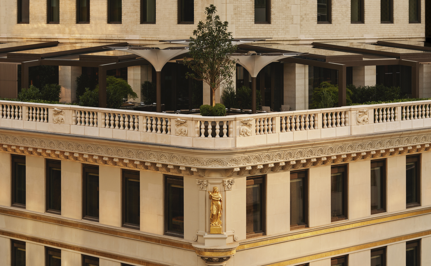 Aman New York exterior, Crown Building on Fifth Avenue