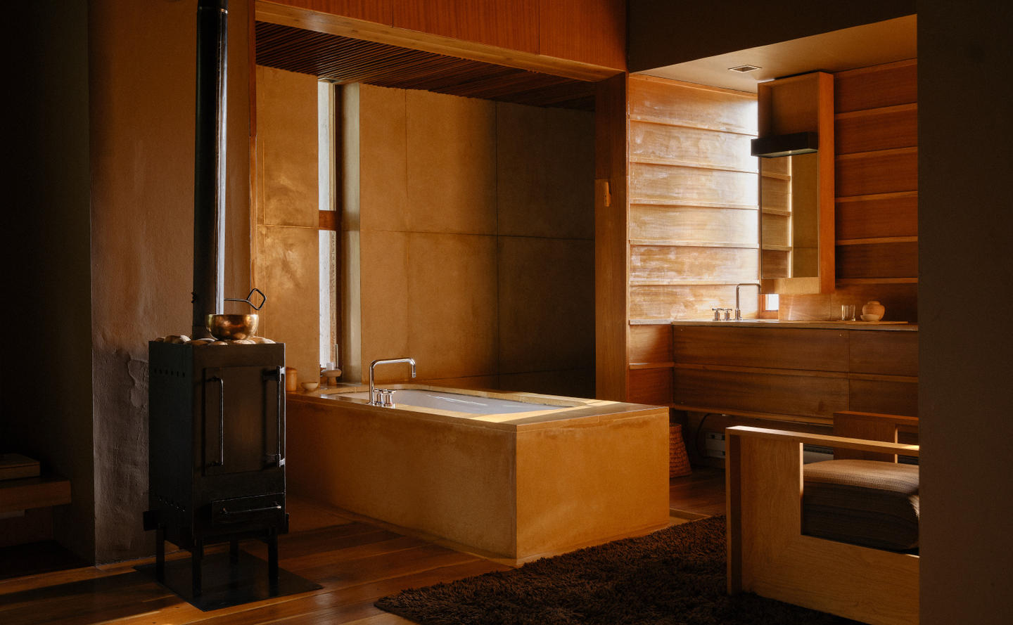 amankora-bhutan-accommodation-thimphu-lodge-suite-bathroom.jpg
