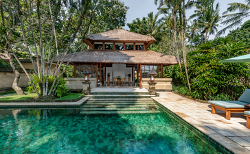 Ayung Suite at Amandari with plunge pool and tropical garden views, Bali.