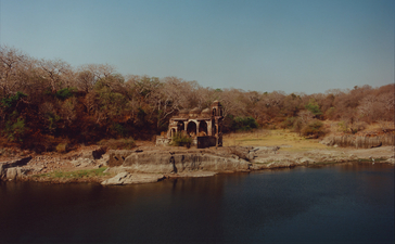 India, Aman-I-Khas, Camping