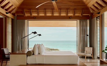 Villa avec baignoire face à la mer turquoise, Amanyara, Turks-et-Caïcos.