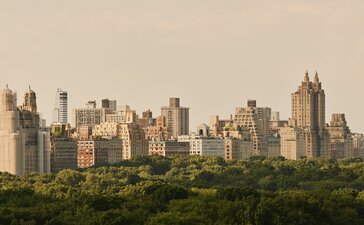 Vista di Central Park e dello skyline di Manhattan da Aman New York.