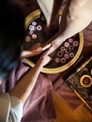 Reflexology at the Aman Spa at The Connaught, London