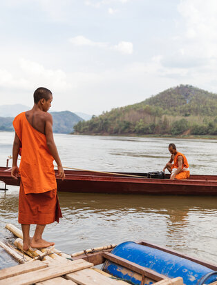 Amantaka, Laos - Monk Blessings