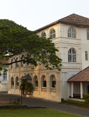 amangalla-sri-lanka-exterior