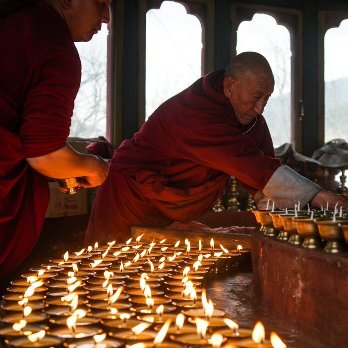 Amankora, Bhutan – Experience, Excursion, Paro Kyichu Lhakhang 108 butter lamps lighting ceremony