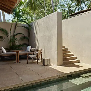 Ocean Hill Pool Suite courtyard at Amanwella, Sri Lanka, with plunge pool and wooden steps.