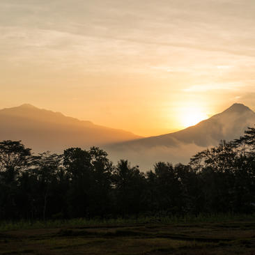Amanjiwo, New Dawn