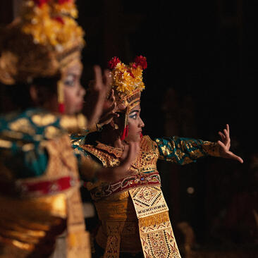 Dancer in traditional Balinese costume performing at Aman Villas at Nusa Dua, Indonesia.