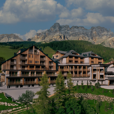 Aman Rosa Alpina, Italy - Exterior