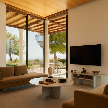 Amanzoe, Villa