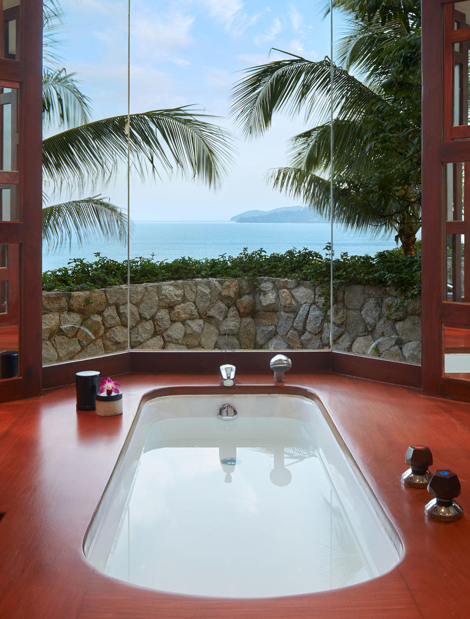 Bathtub, Six-Bedroom Ocean Villa, Amanpuri, Thailand