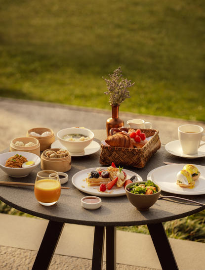 Amanyangyun, China - Breakfast