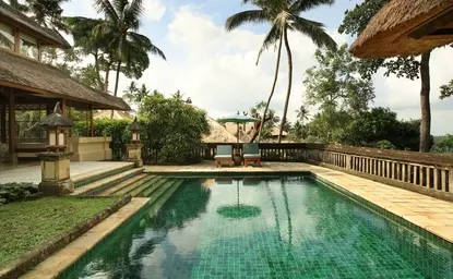Ayung Suite with infinity pool overlooking rice paddies at Amandari, Bali.