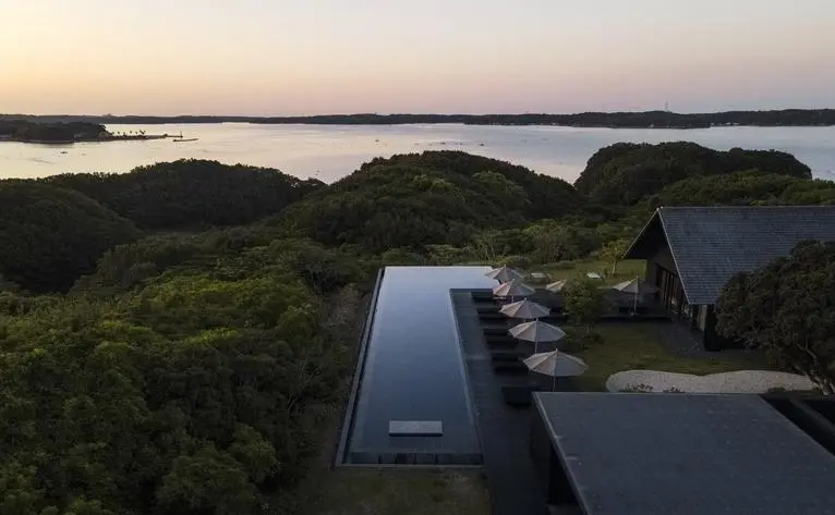 Amanemu pool