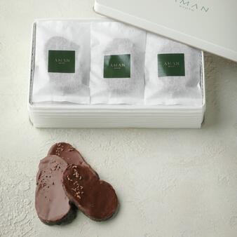 aman_kyoto_chocolate_rusk