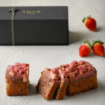 aman-kyoto-strawberry-pound-cake-s