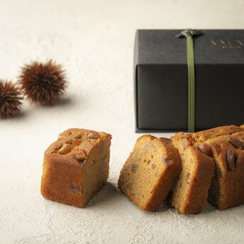 Aman Kyoto's chestnut pound cake, sliced and packaged, displayed at the resort.